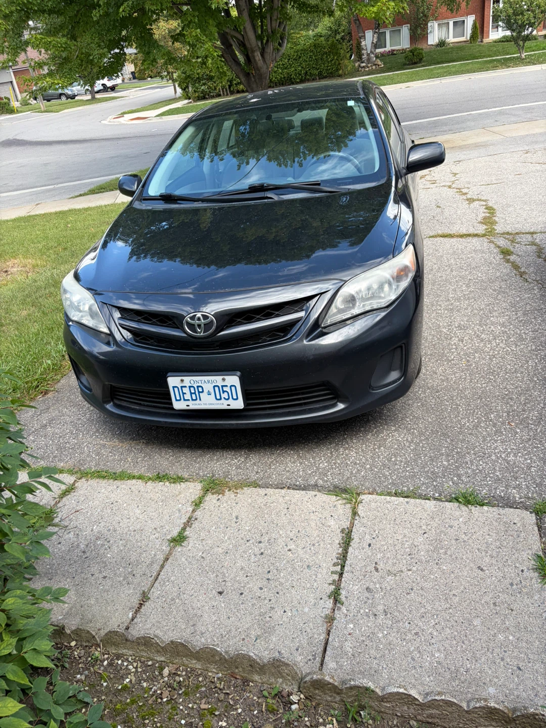 2011 Toyota Corolla - 211,000km - photo 4