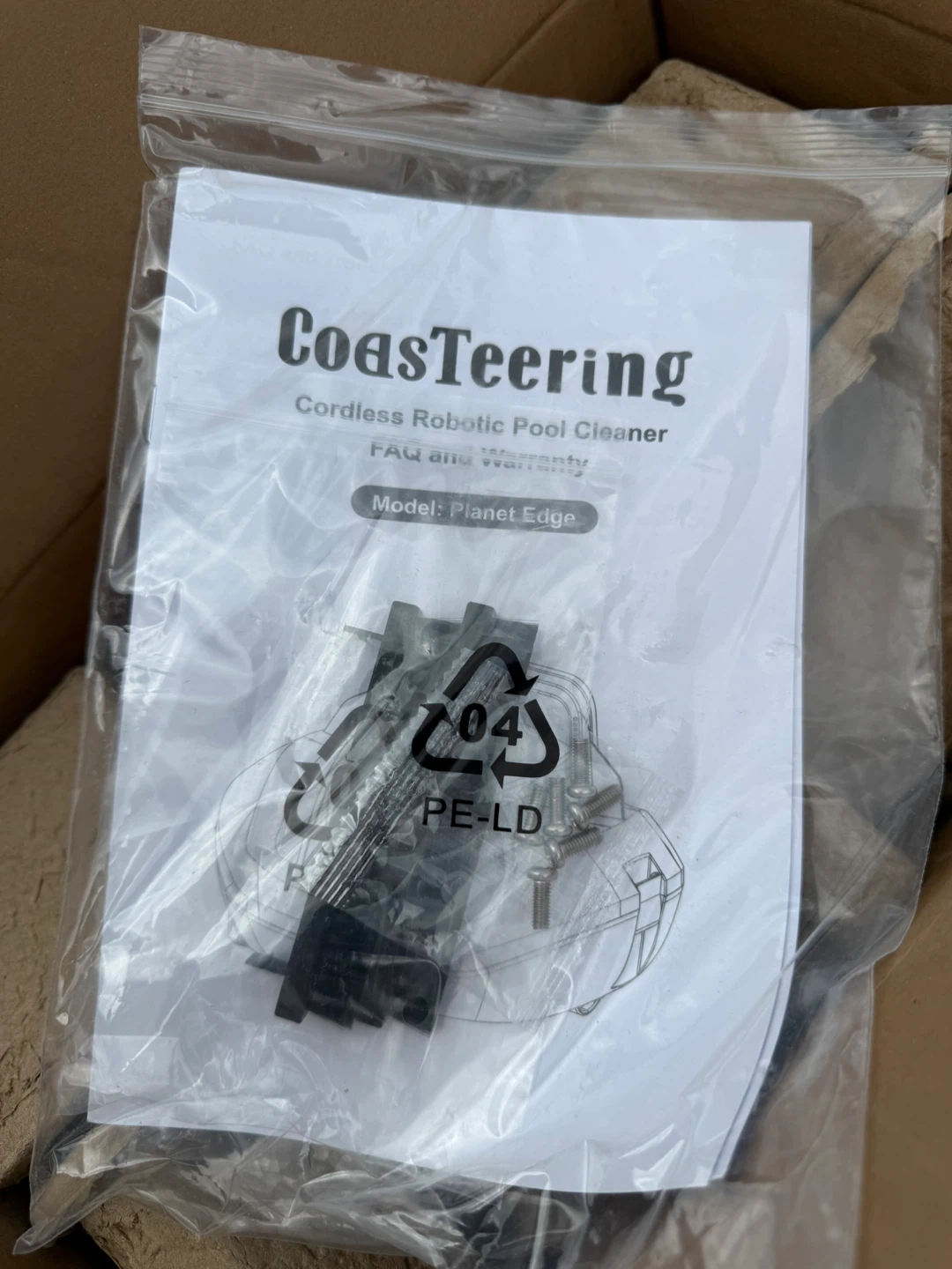 CoastSteering Planet Edge Cordless Robotic Pool Cleaner - photo 2