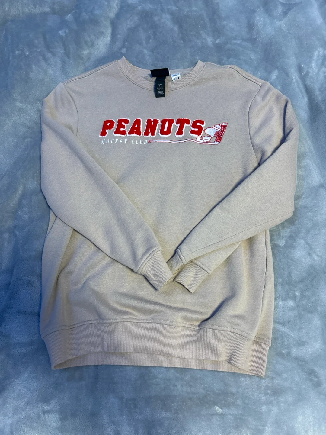 peanuts sweater