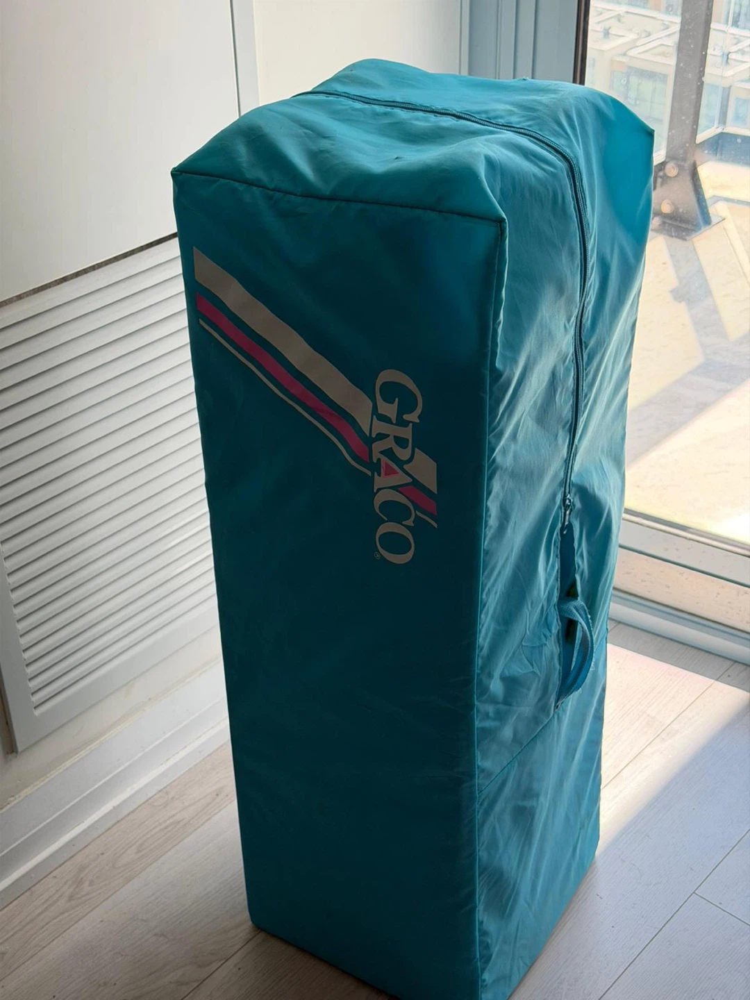 Graco Pack 'n Play Playard with Carrying Bag - photo 4