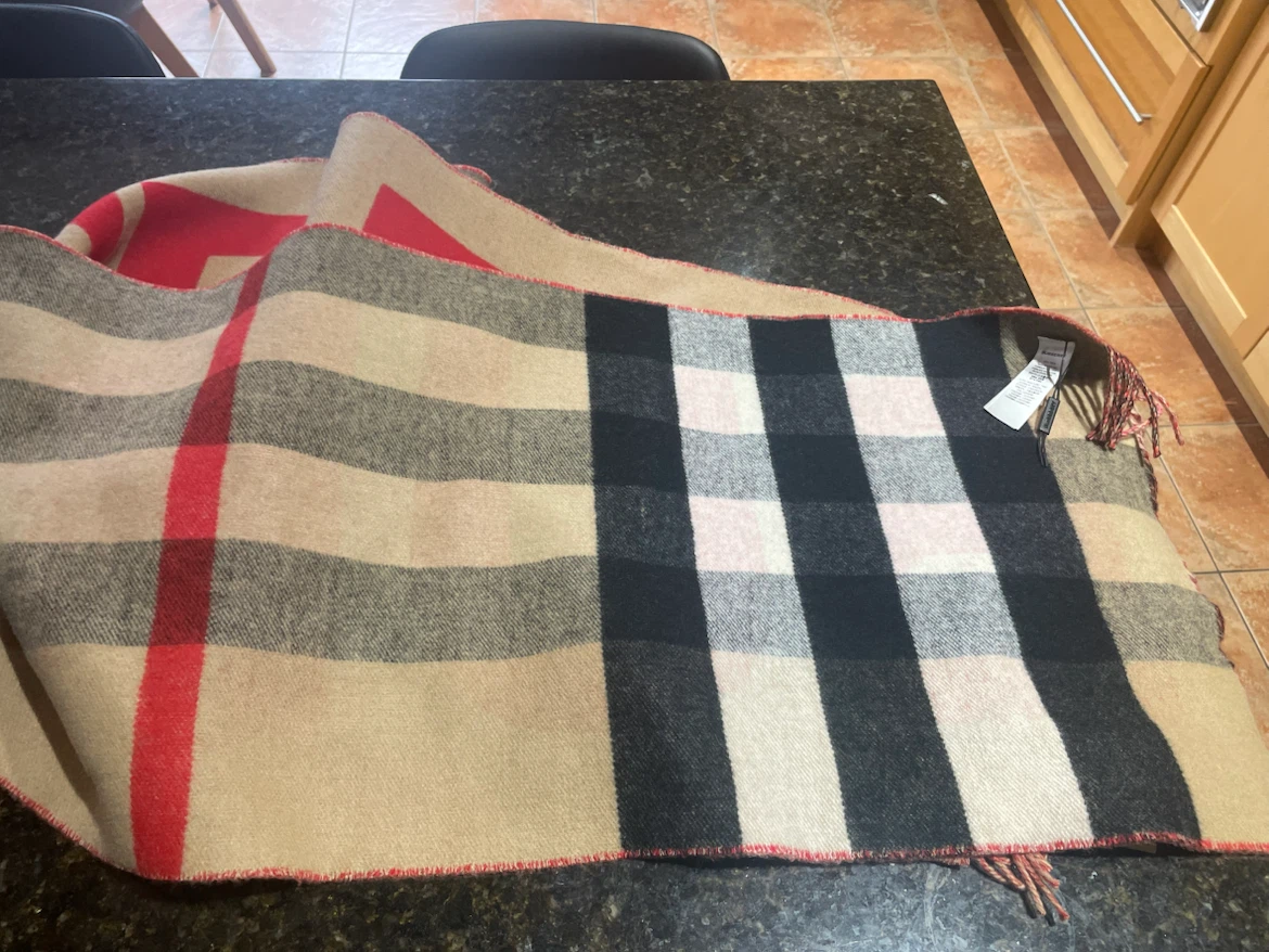 Burberry Nova Check Scarf - photo 2