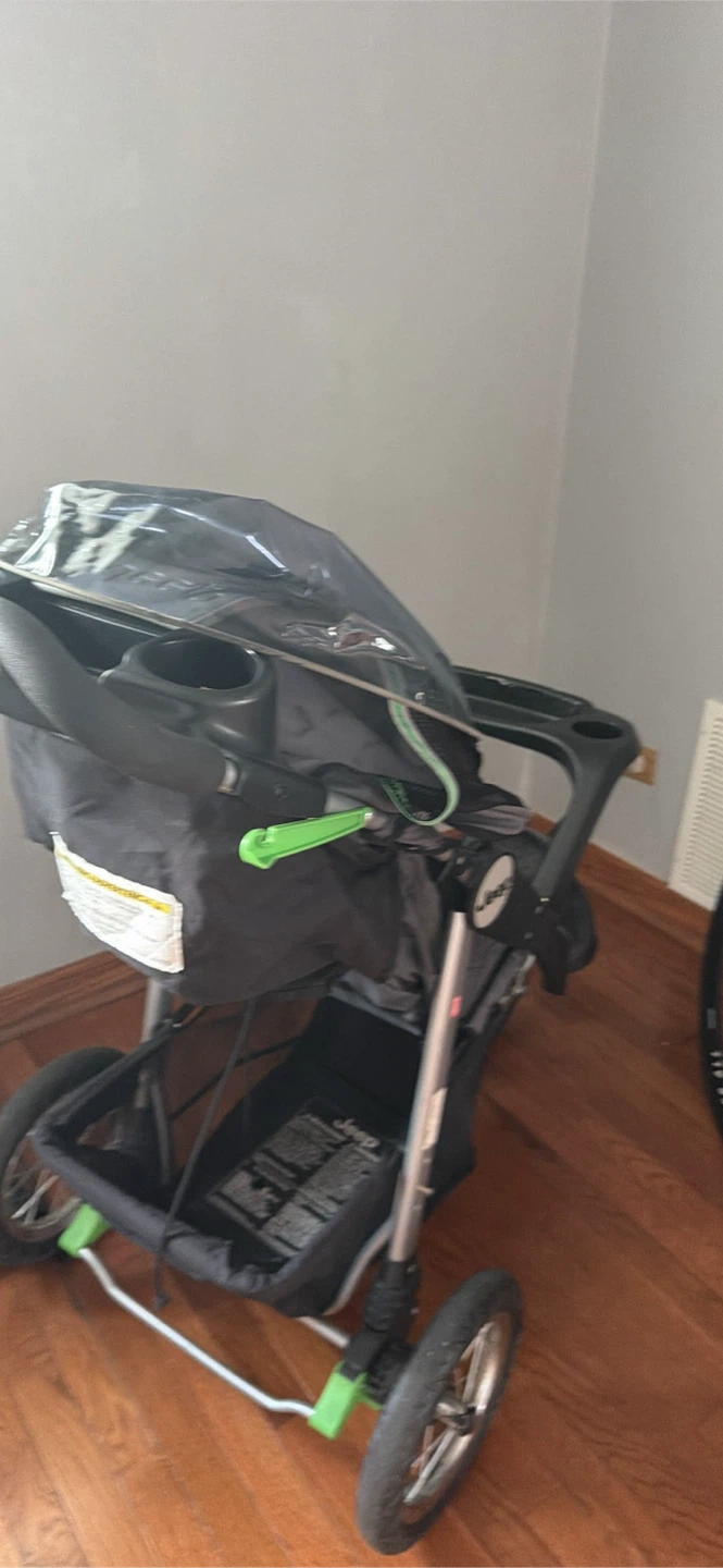 Jeep Liberty Sport Stroller - photo 2