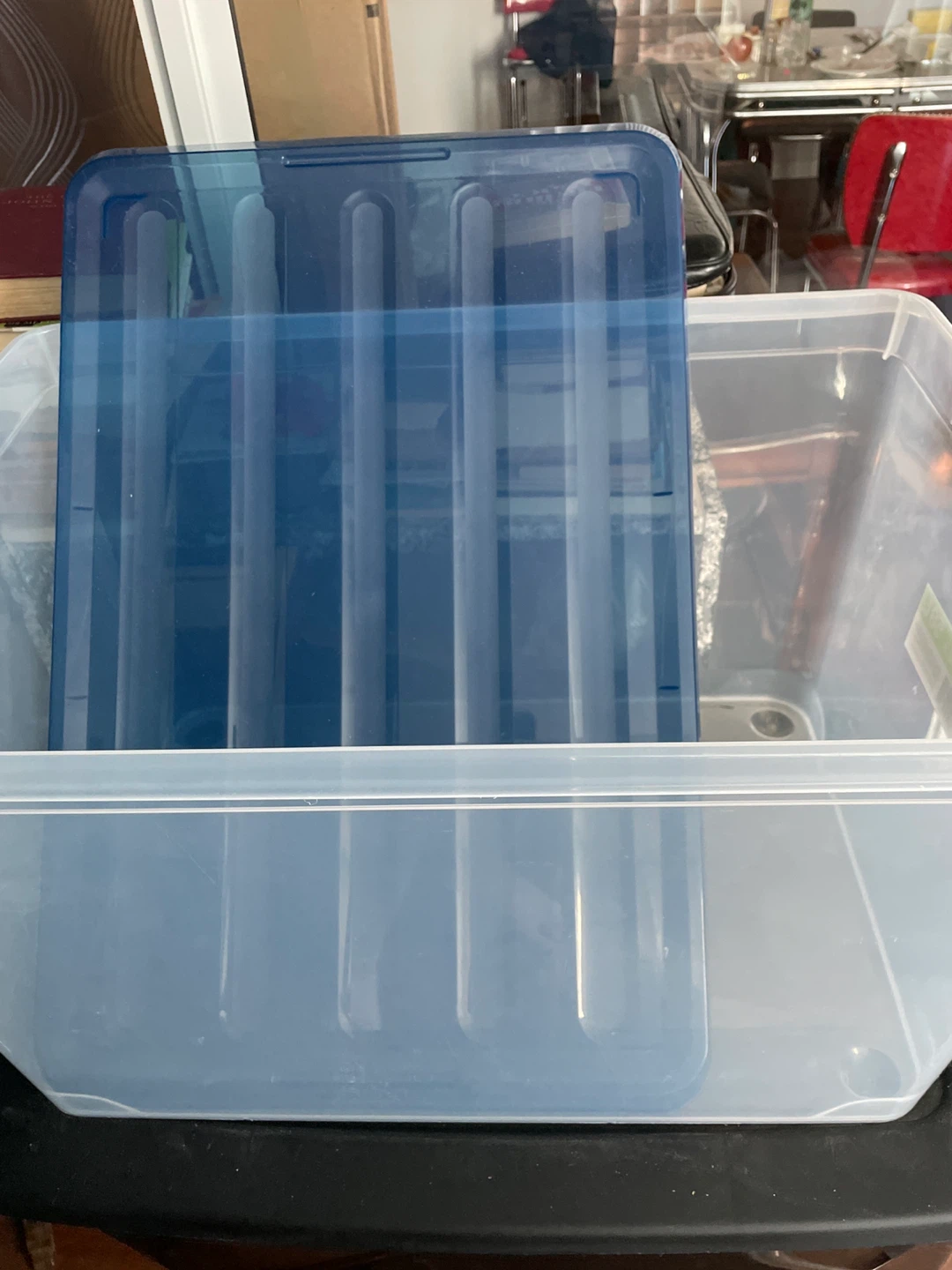 2 bins, one 30 gallon, one 58 litres - photo 3