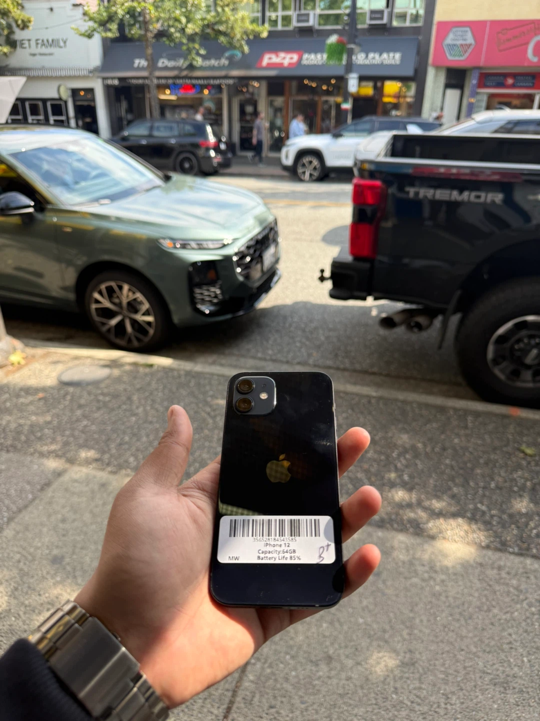 Apple iPhone 12 Mini - 64GB