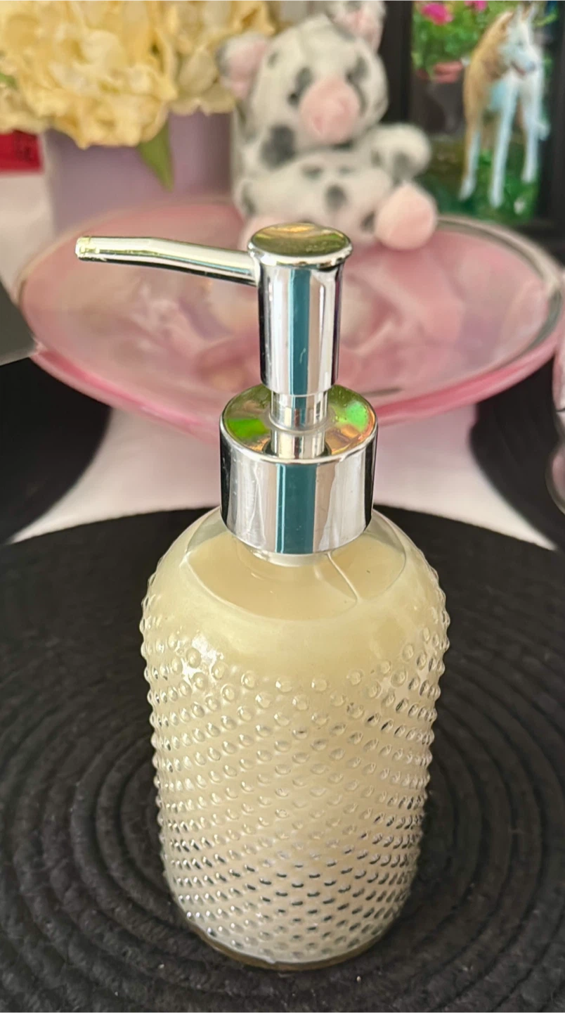 New hand soap dispenser with soap