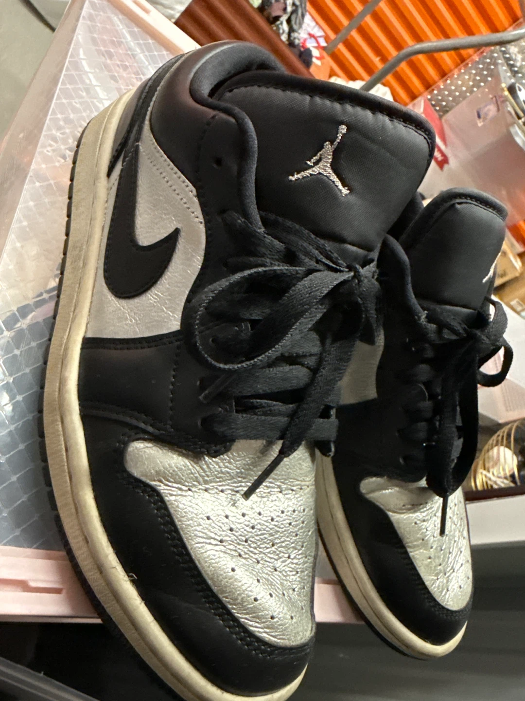 Air Jordan 1 Low SE Men's Shoes size 9 - photo 2