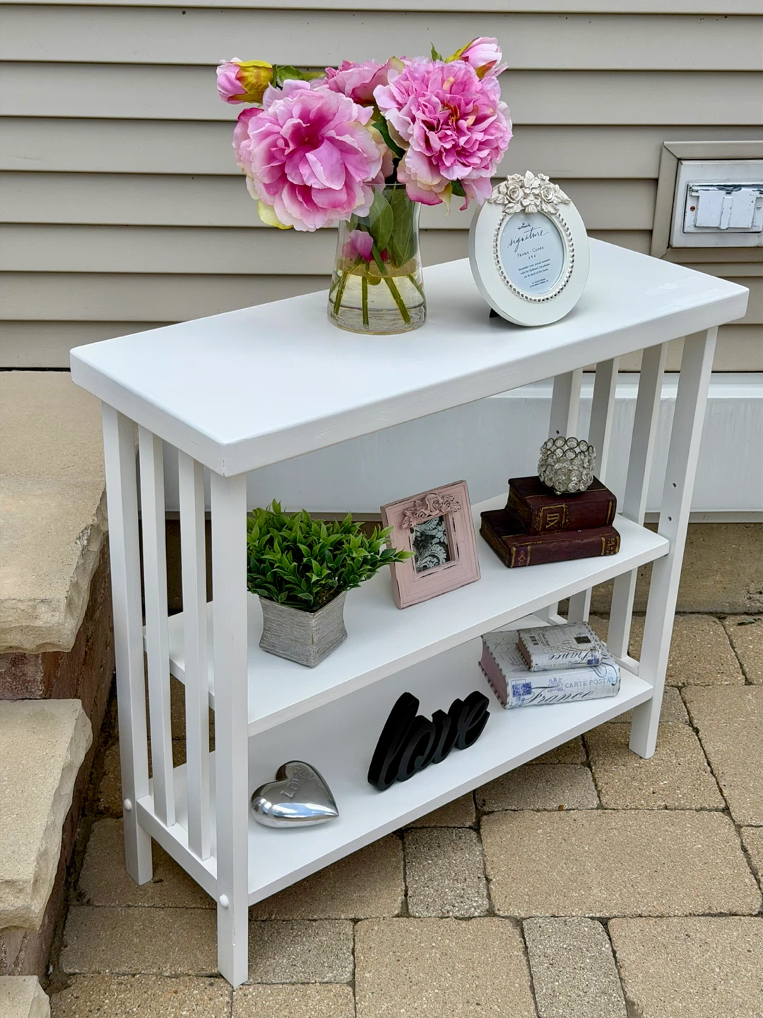 WHITE SHELVING STAND - photo 2