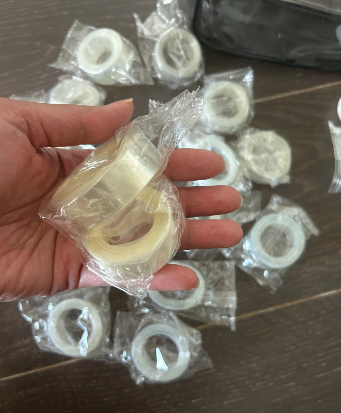 Balloon Decorating Supplies in pouch - photo 4