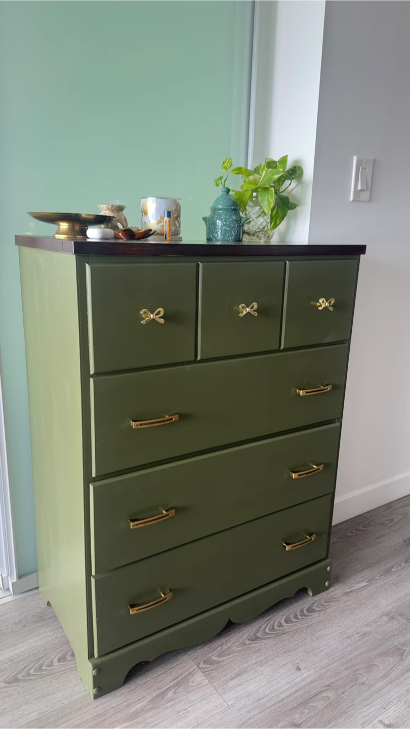 Solid Wood green dresser with gold hardware - photo 3