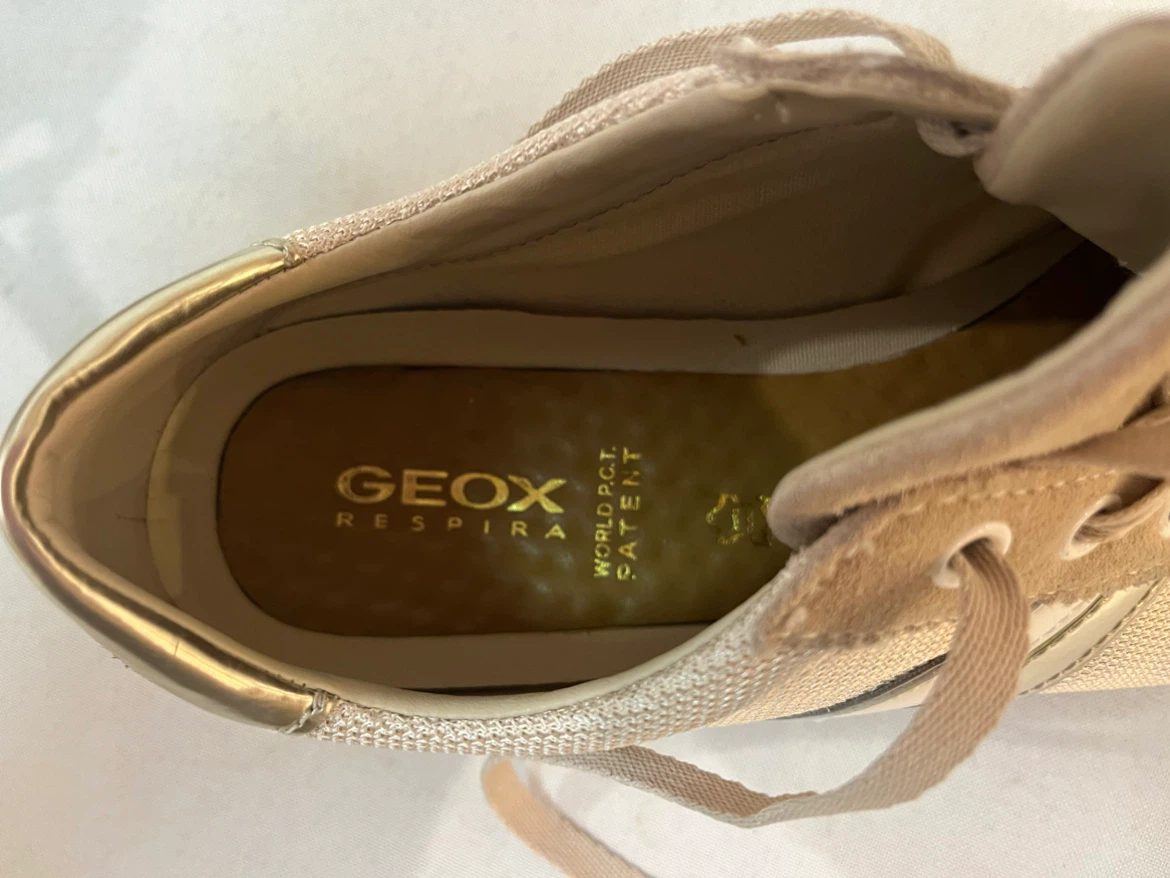 10 - Geox Respira Ladies Suede Walking Shoes - photo 5