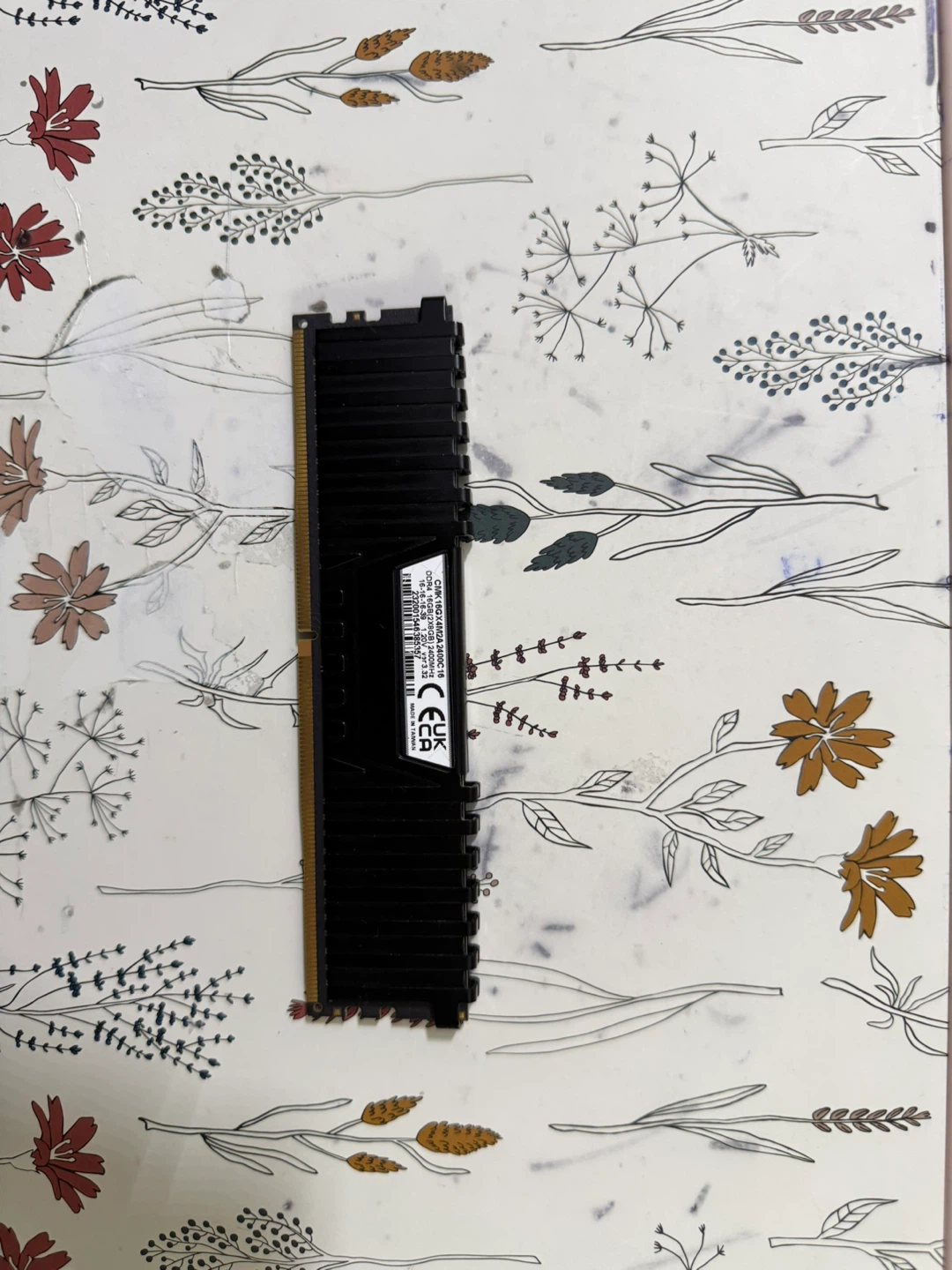 Corsair Vengeance LPX DDR4 RAM Stick - photo 2