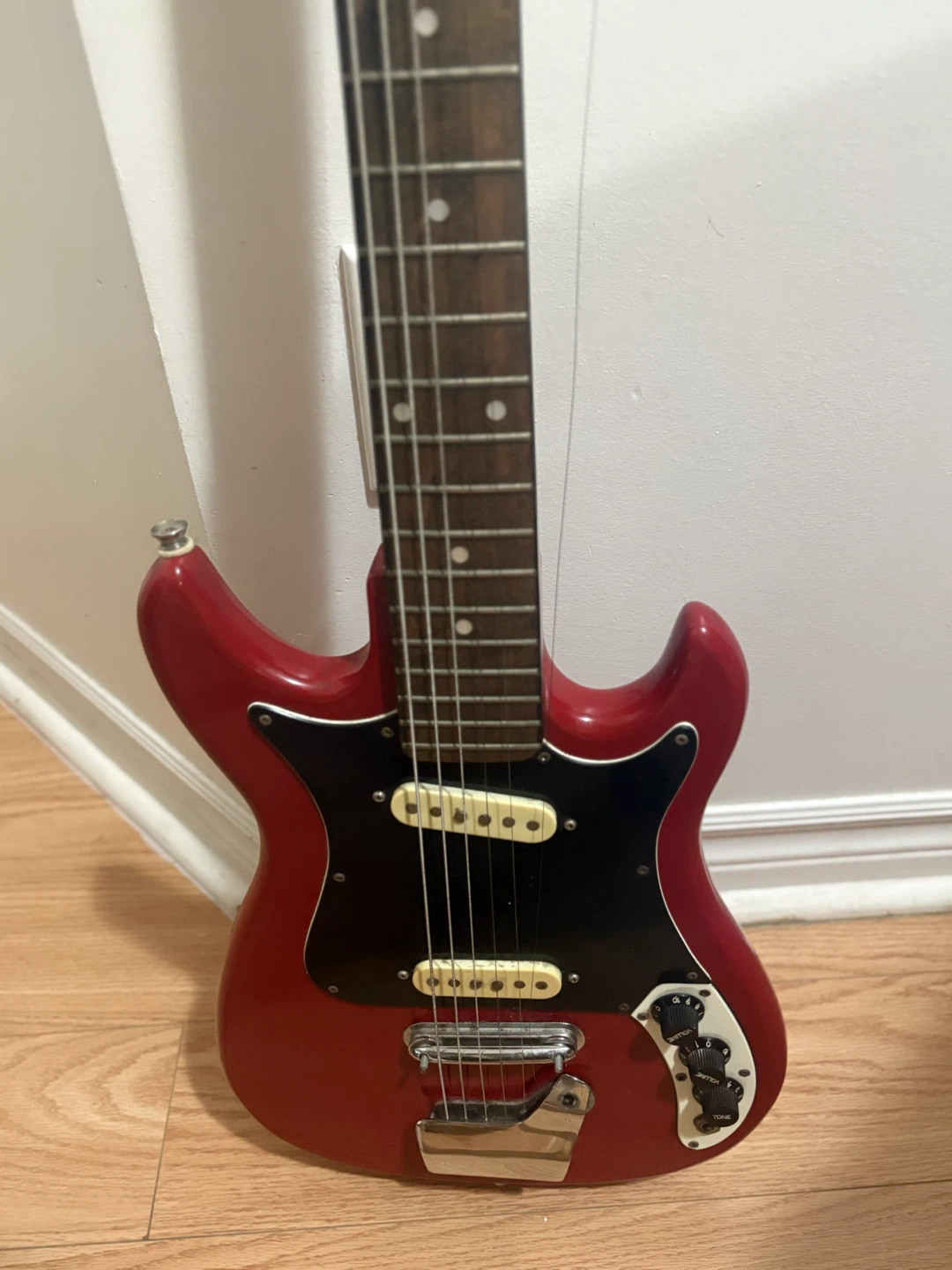 Red Electric Guitar with Cable - photo 2