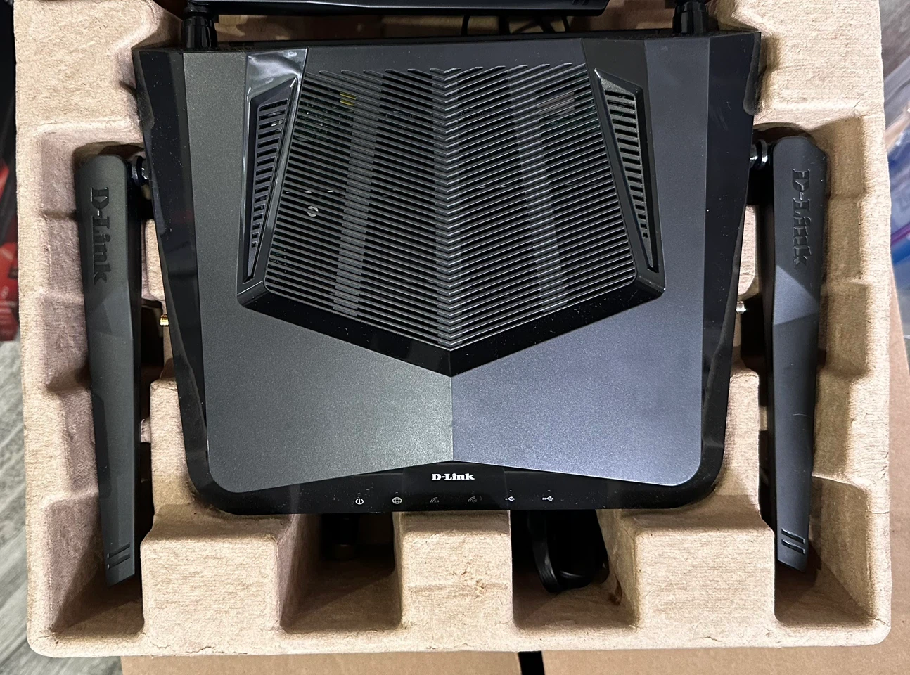 D-Link AX4800 Mesh Wi-Fi 6 Router - photo 3