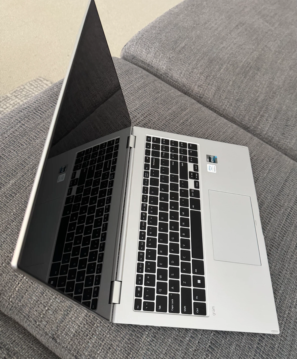 LG Gram Laptop - photo 2