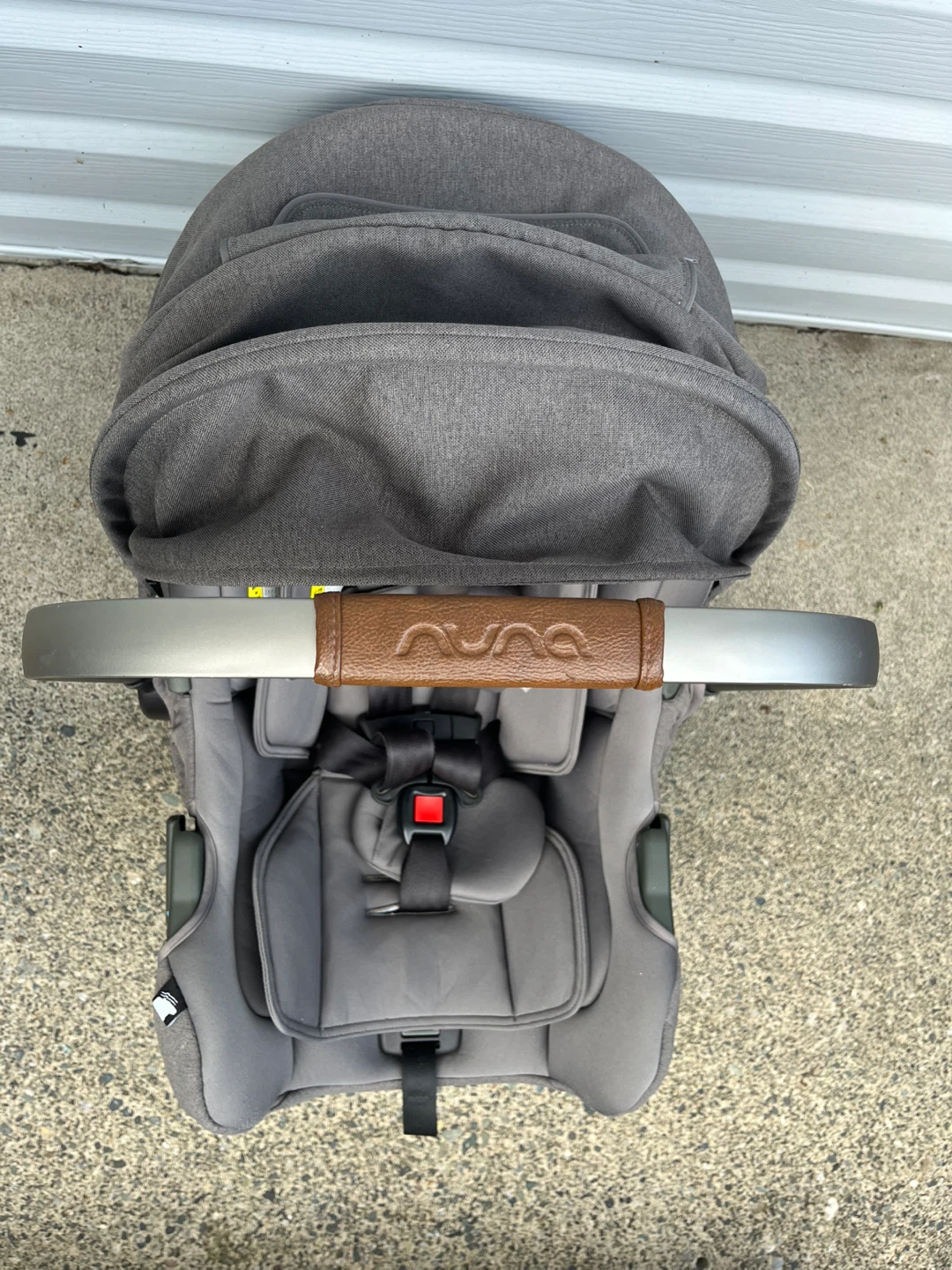 Nuna Pipa Infant Car Seat with base - photo 4