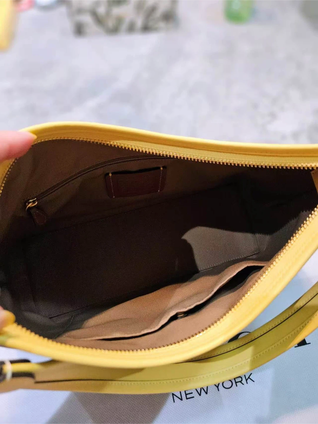 Coach Shoulder Bag - NEED TO SELL EVERYTHING - photo 5