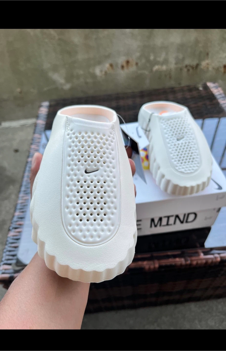 Nike Mind 001 White Slip-On Shoes - photo 3