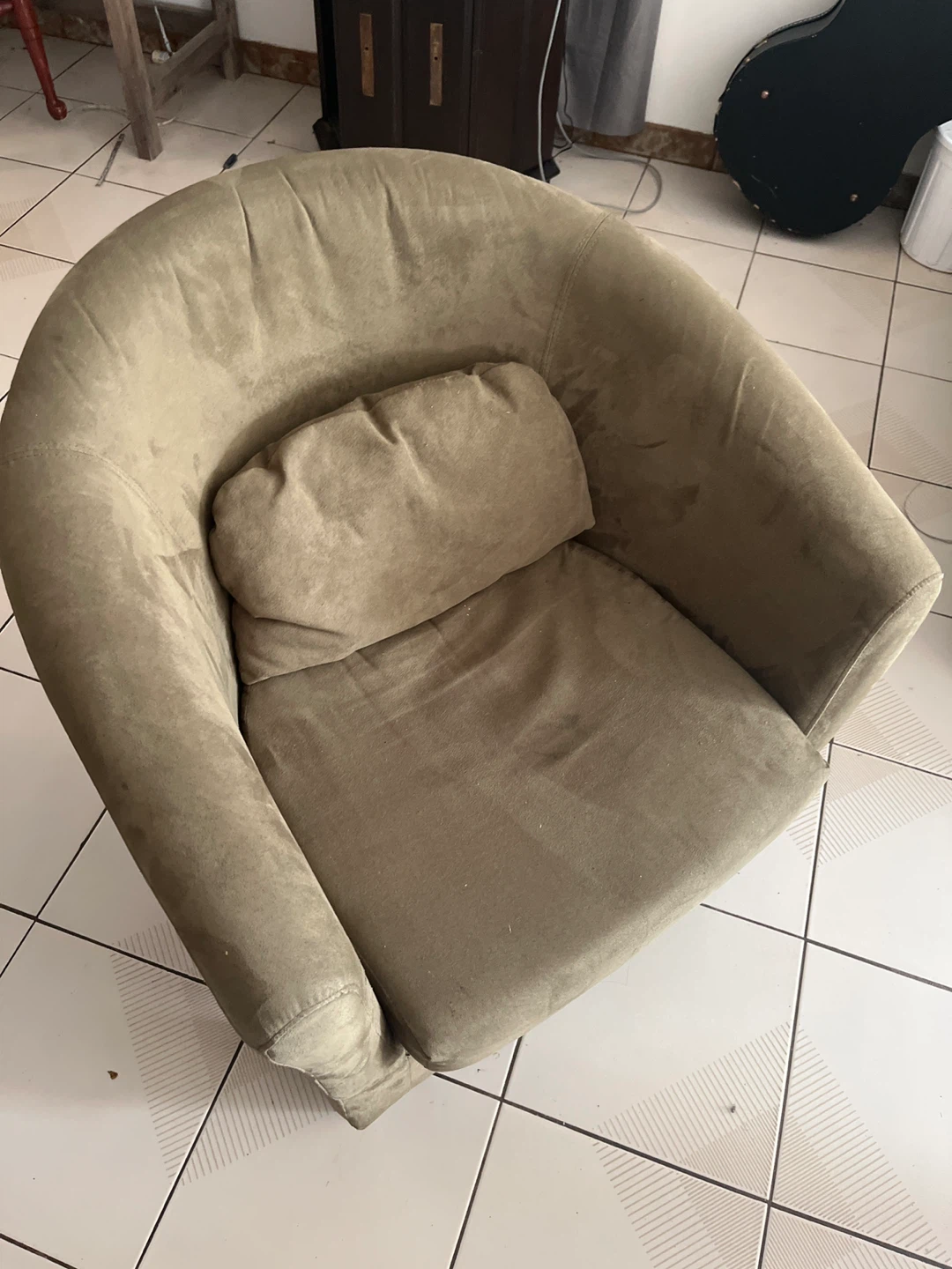 Club Chair - photo 3
