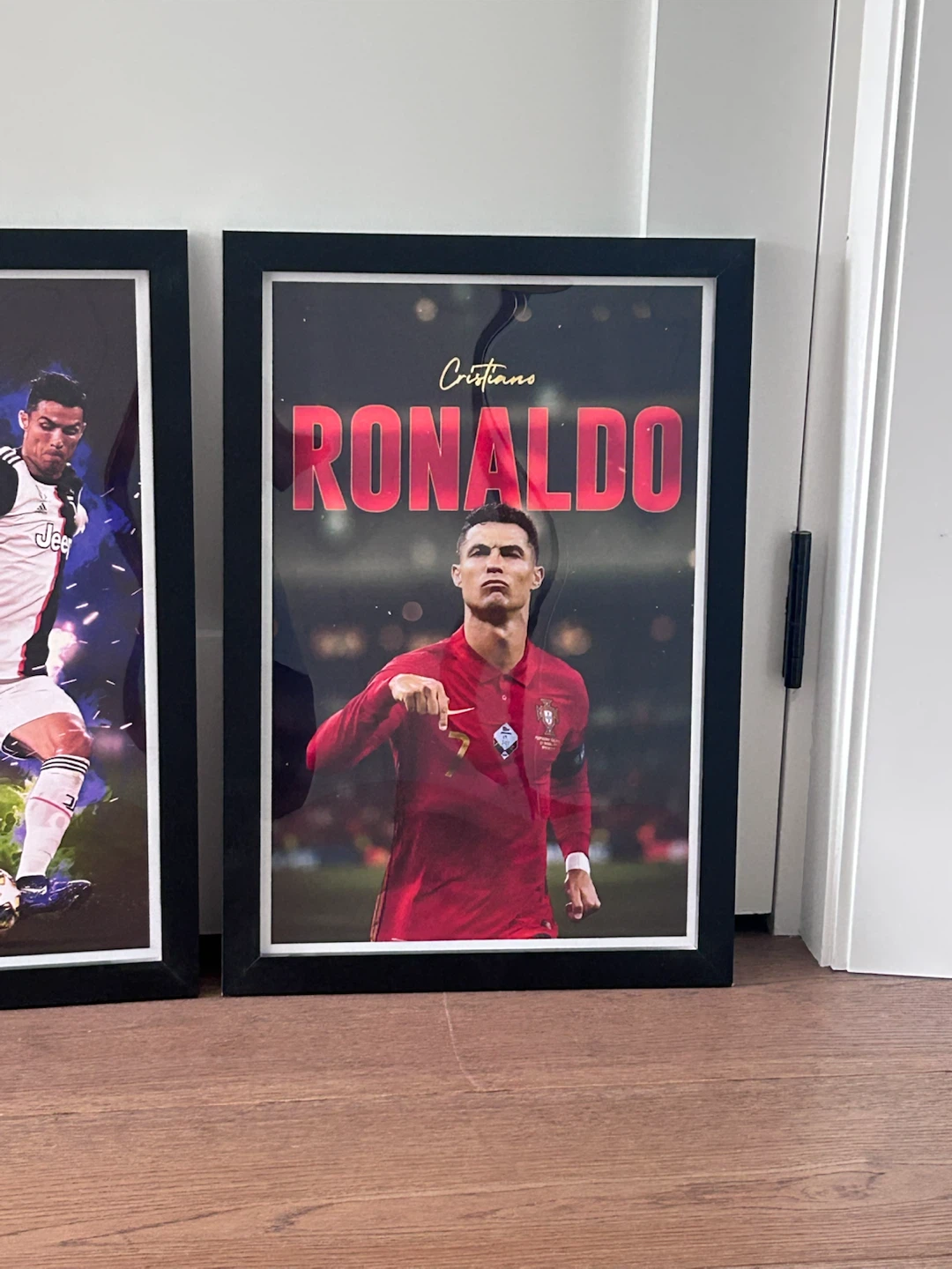 Cristiano Ronaldo Framed Poster - photo 2