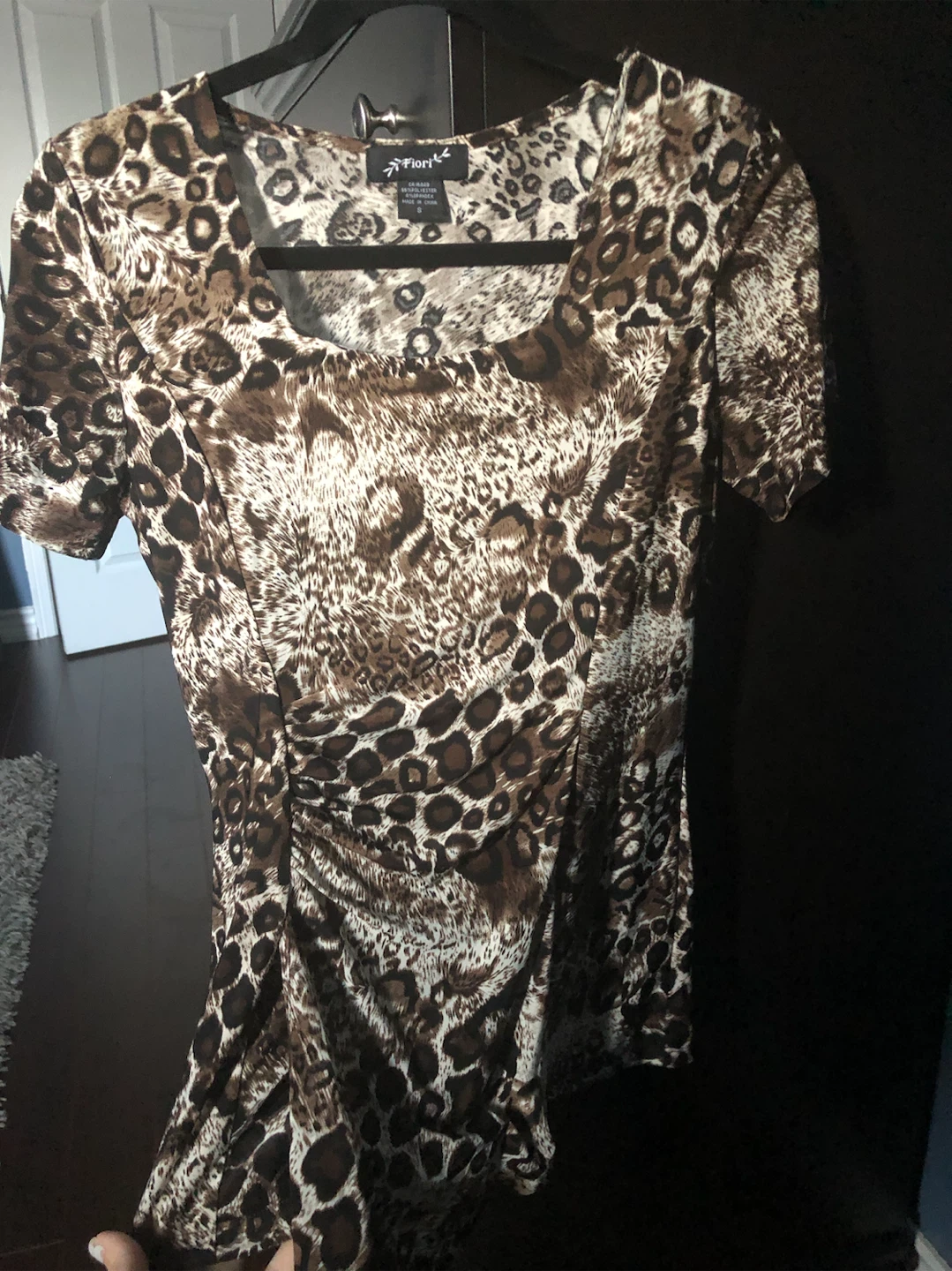 Fiori Women's Leopard Print Short Sleeve Top Size S - photo 5