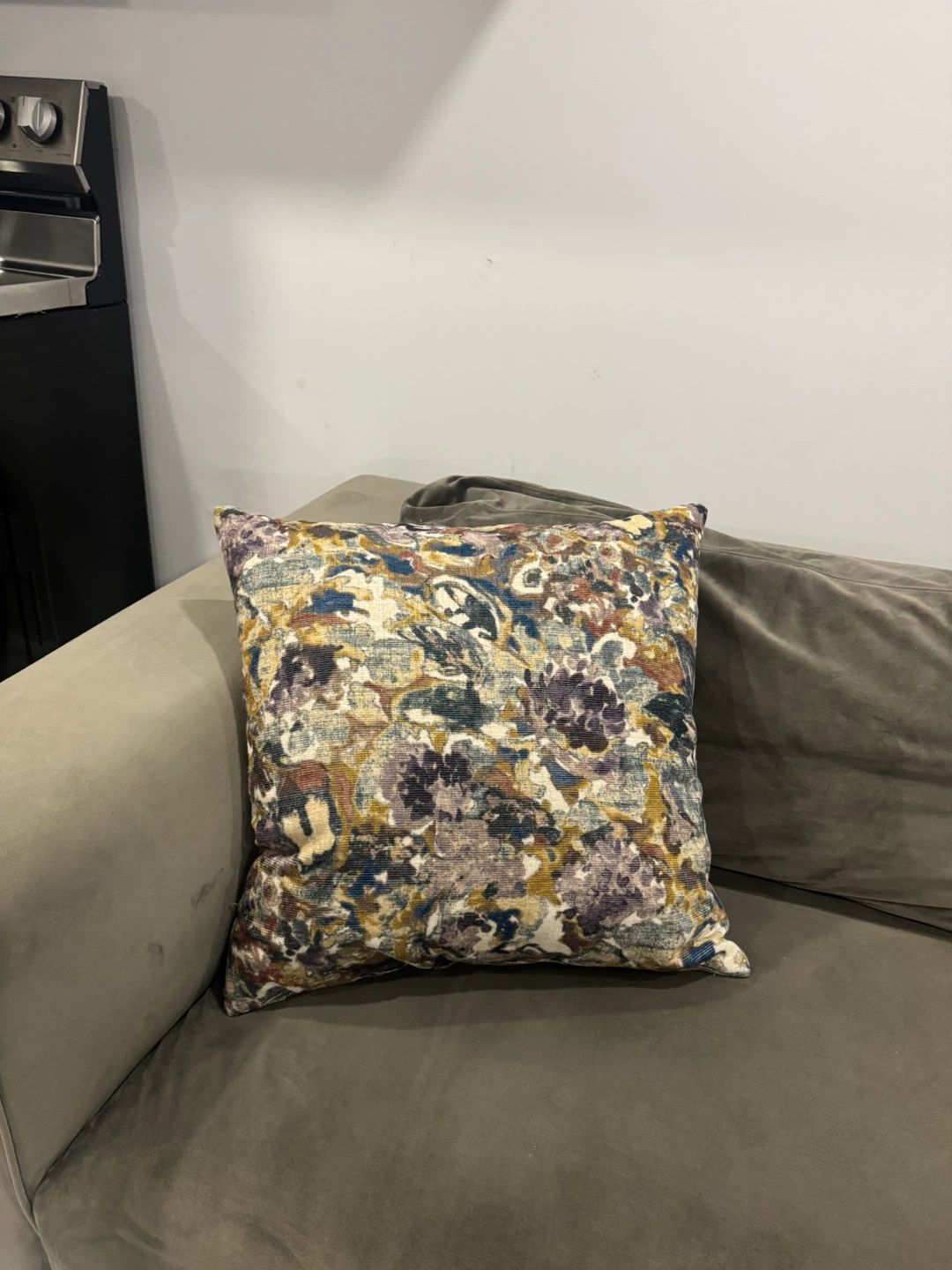 Grey Sofa - photo 4