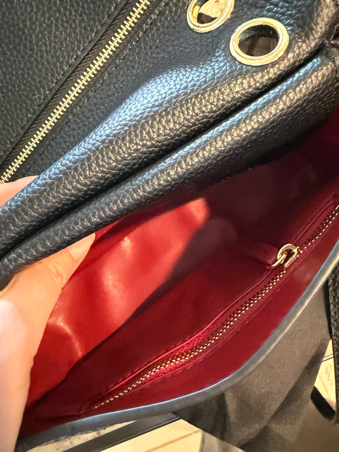 Chanel Black Leather Bag - photo 2