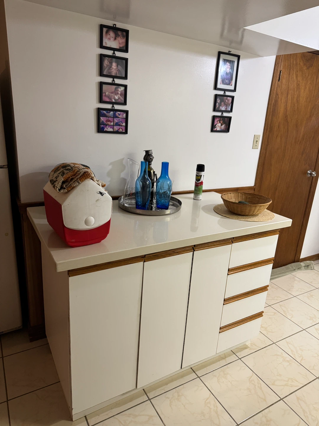 Basement bachelor apartment for rent - photo 4