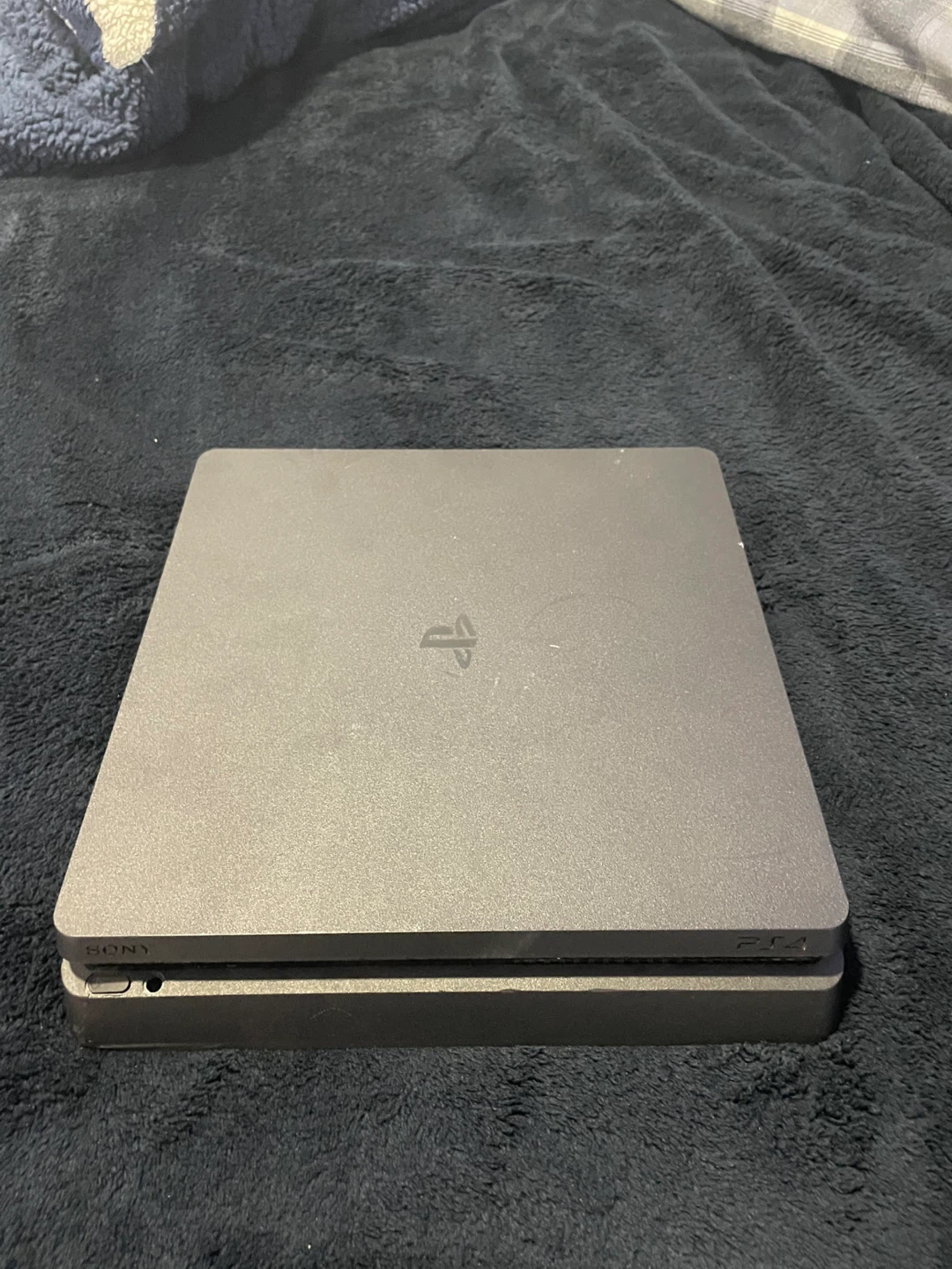 Sony PlayStation 4 Slim Console - photo 2