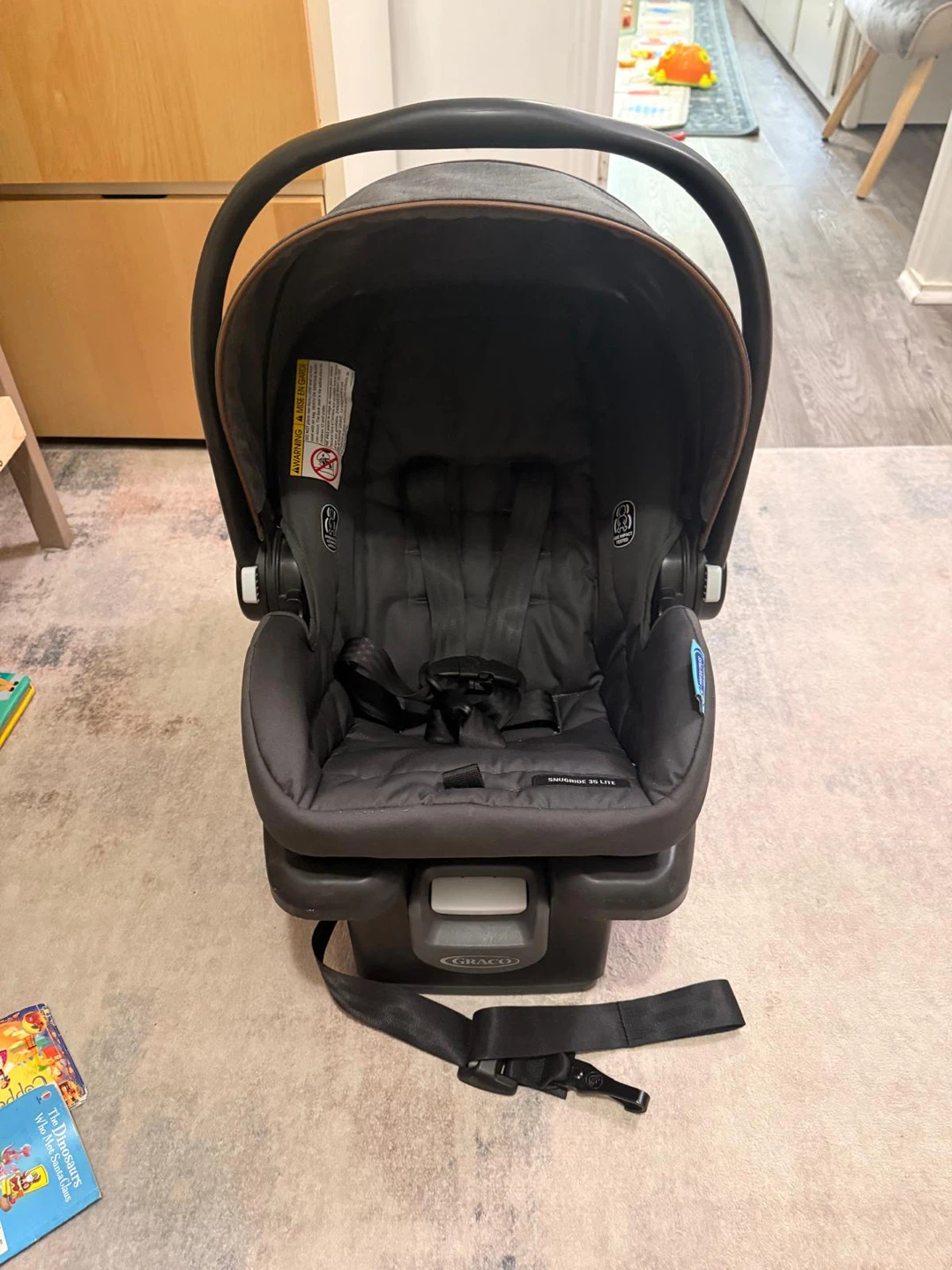 Graco SnugRide 35 Lite Infant Car Seat with the Base.