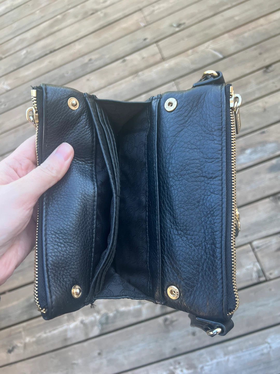 Michael Kors Black Leather Crossbody Bag - photo 2
