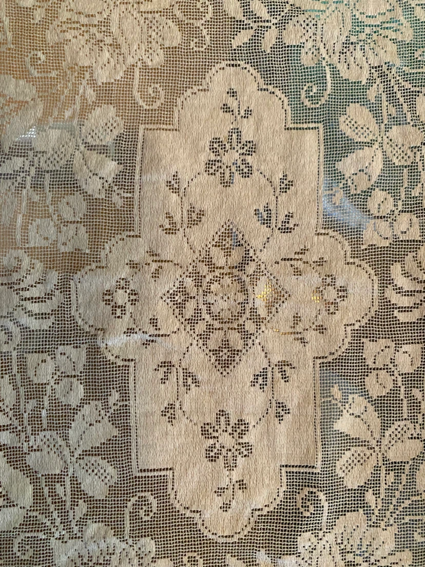Victorian Lace Doilies for vanity table - Set of 3 - photo 3