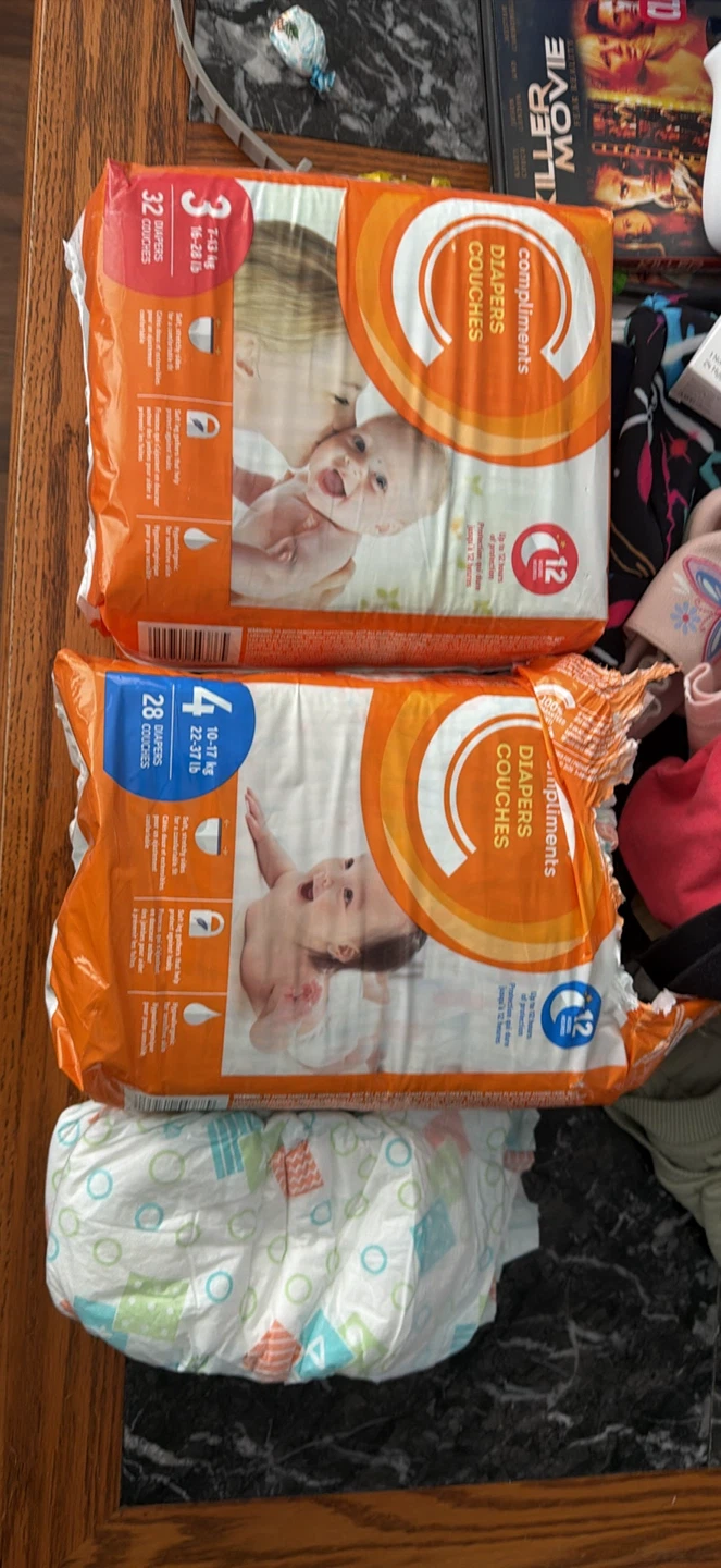 Compliments Diapers Size 3 & 4
