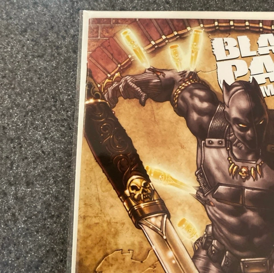 Black Panther: Man Without Fear! Comic w/ Francavilla Cover - photo 2