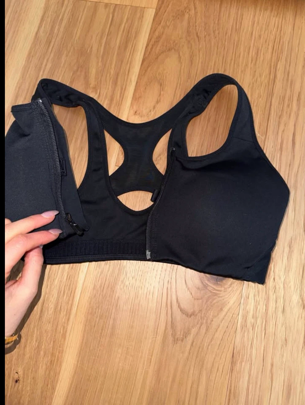 Nike Sports Bra with Front Zipper - photo 3