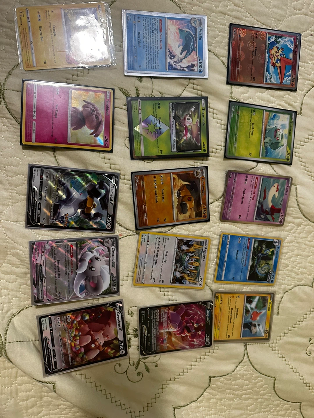 Bunch of nice pokemon cards - photo 2