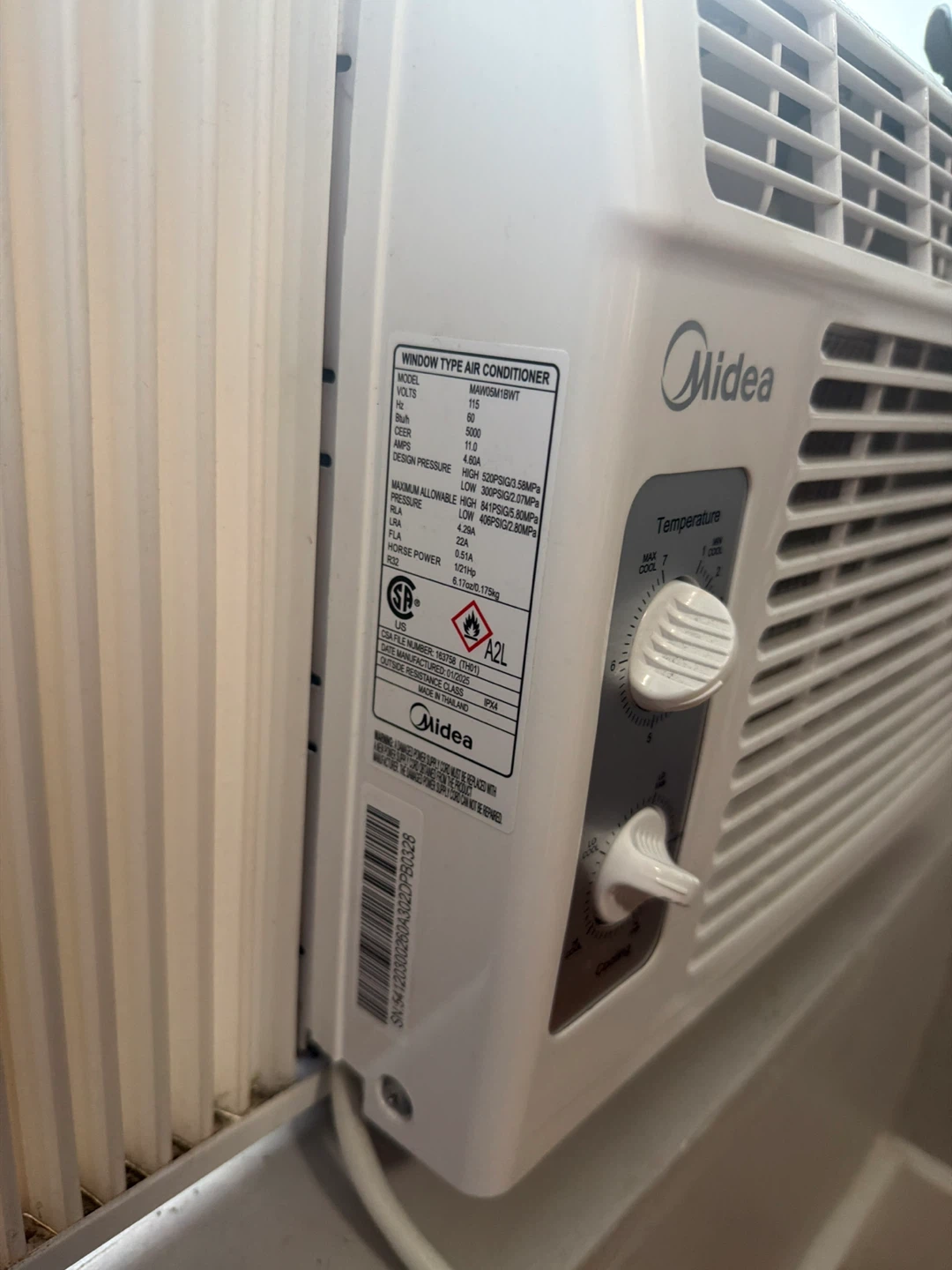 Midea 5,000 BTU EasyCool Small Window Air Conditioner - photo 2