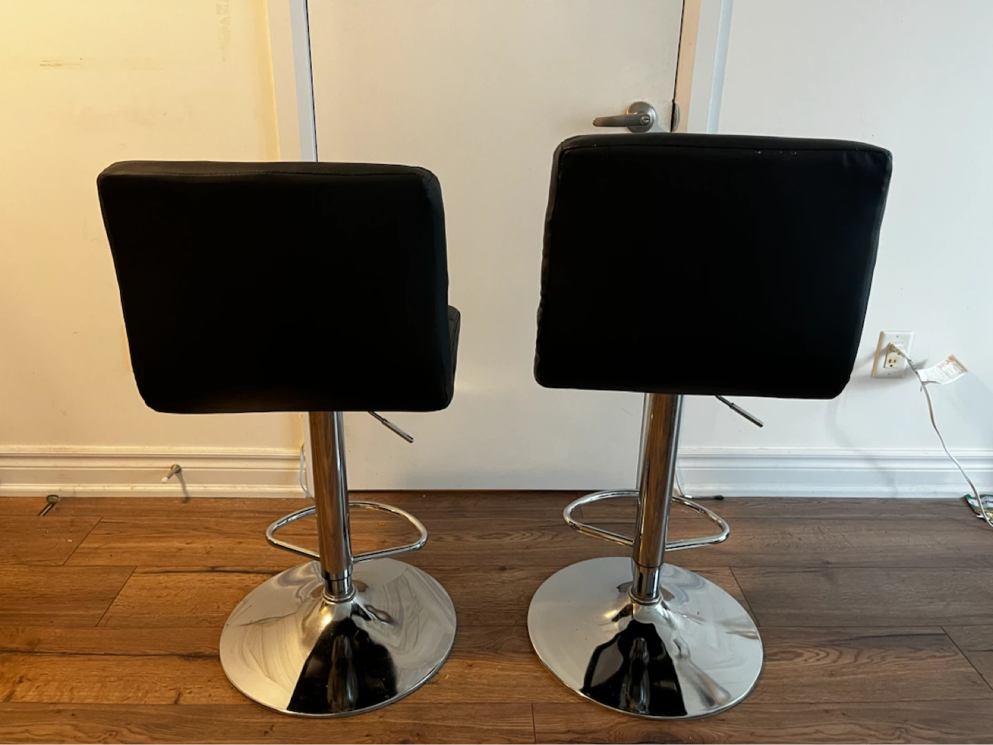 Black Adjustable Bar Stools - photo 3