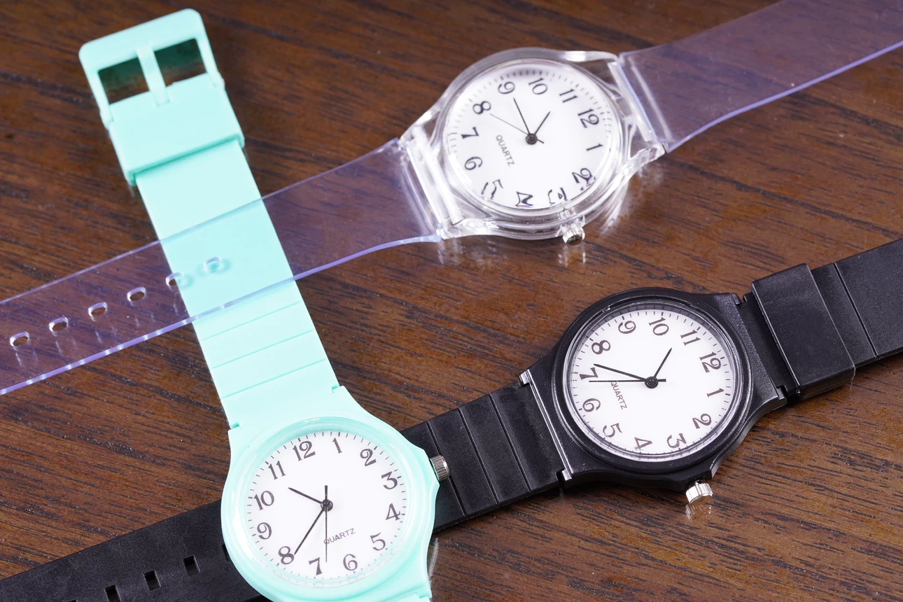 Assorted Quartz Watches (Clear, Black, Mint)