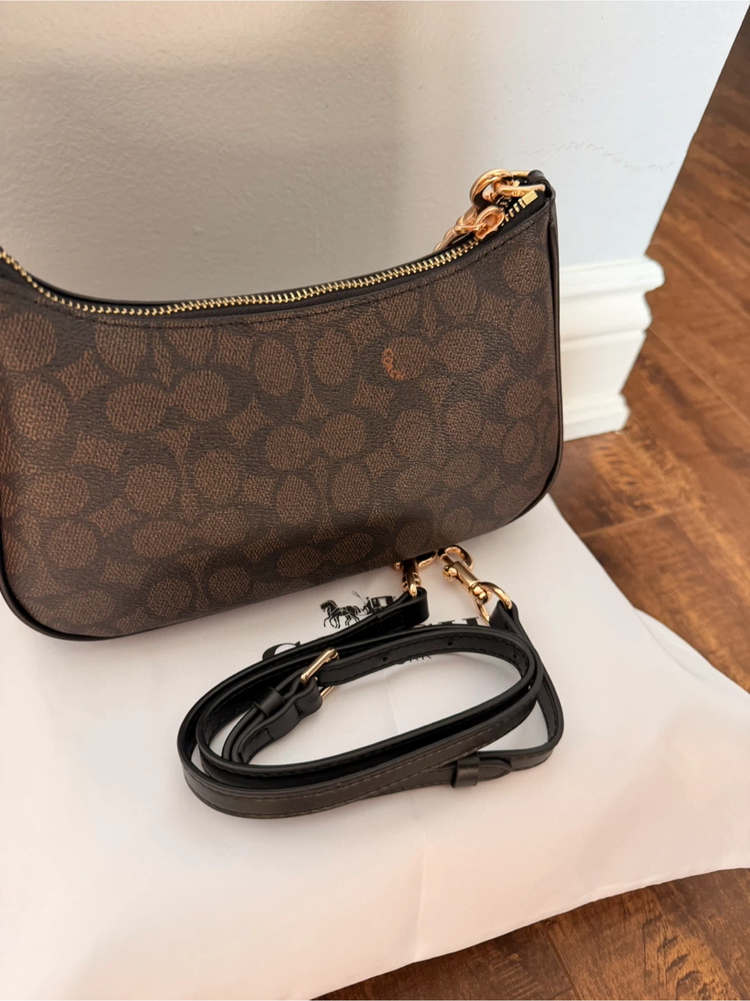Coach Teri Shoulder Bag Walnut/Black - photo 5