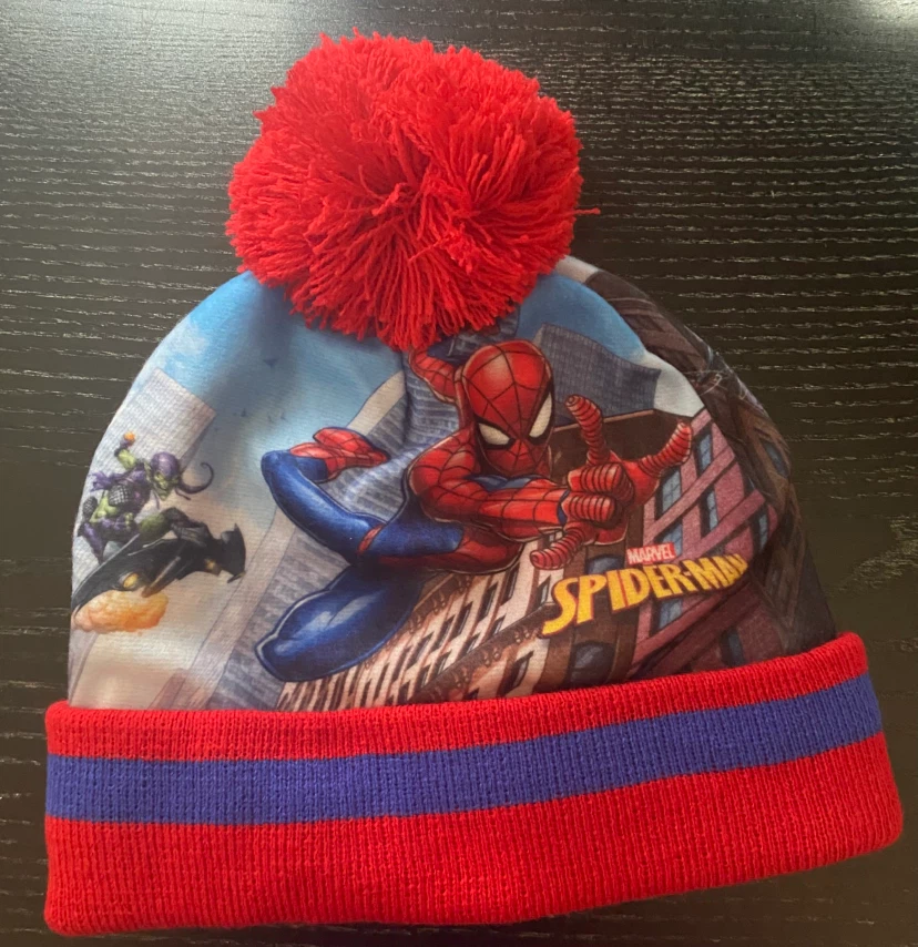 Spider-Man Marvel Winter Hat and Neck warmer
