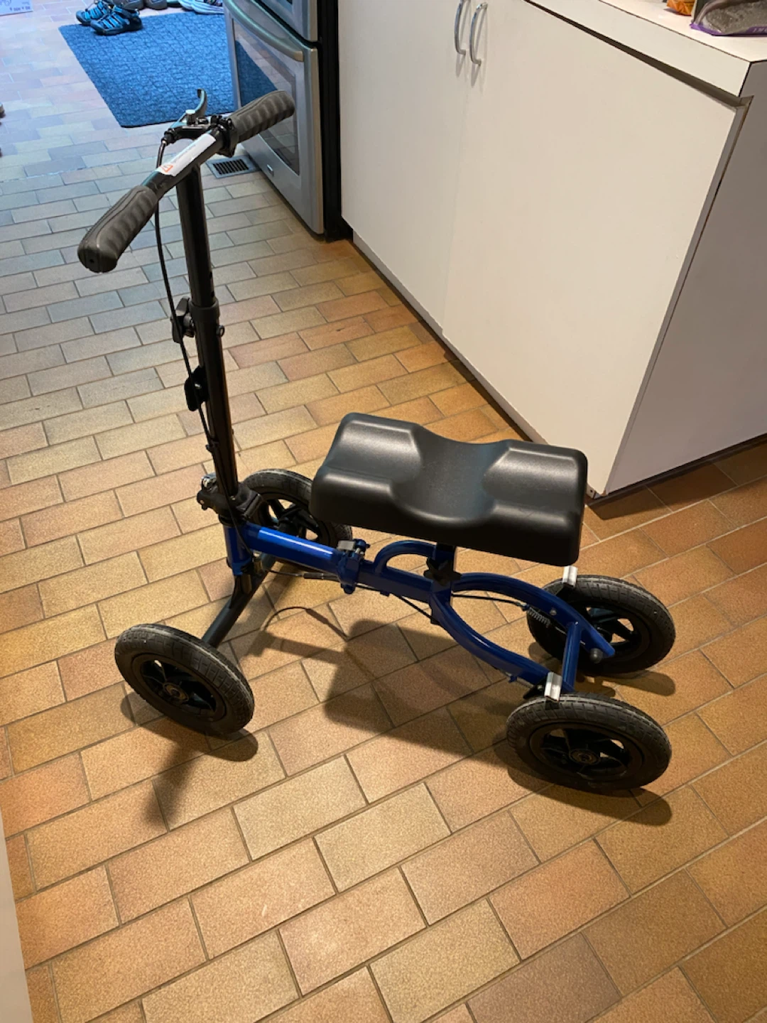 Knee Scooter Walker