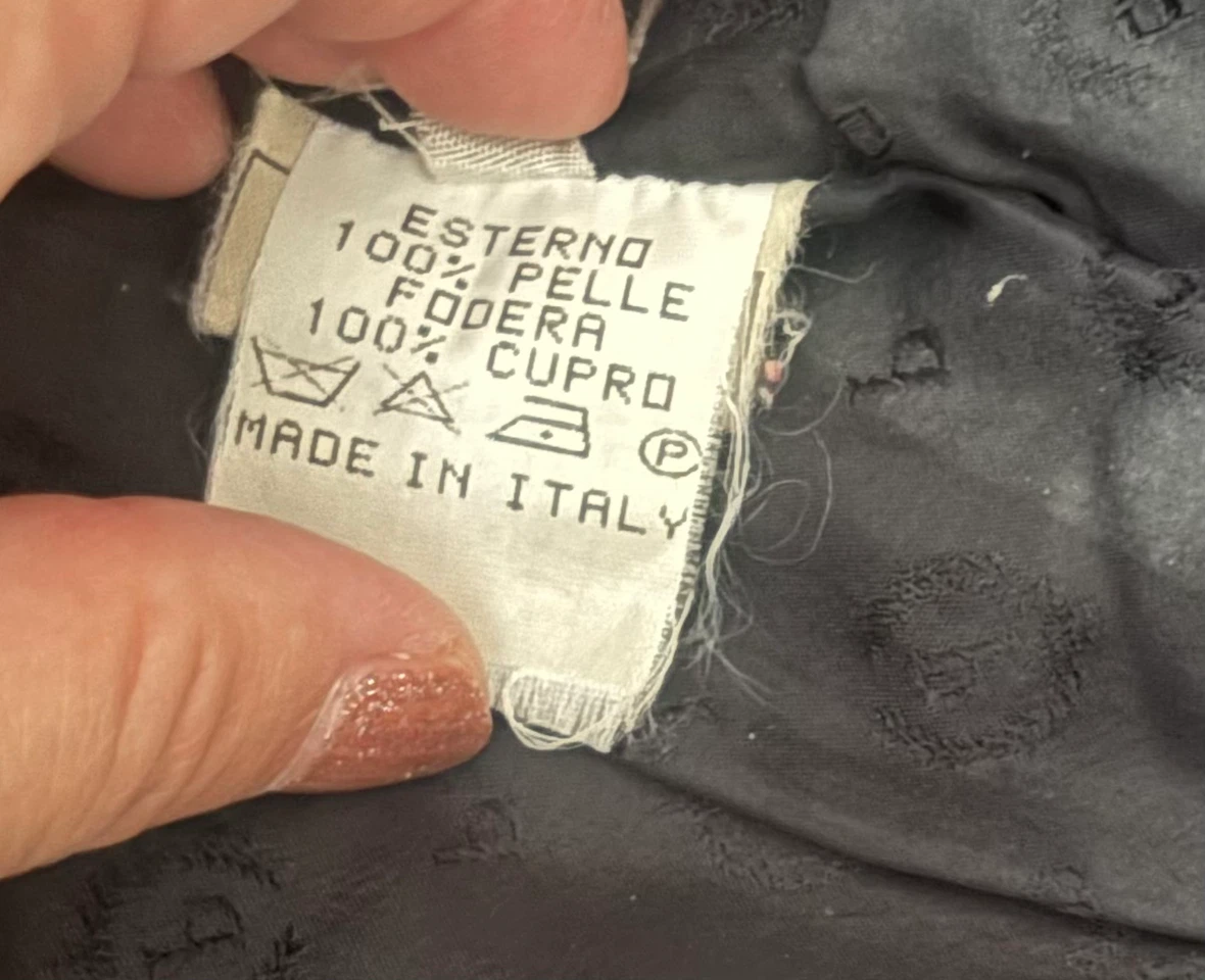Pollini Made in Italy Men’s Black Leather Coat Size IT 44 - photo 4