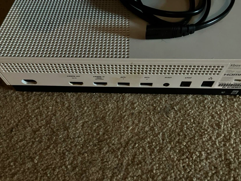 Xbox One S - photo 2
