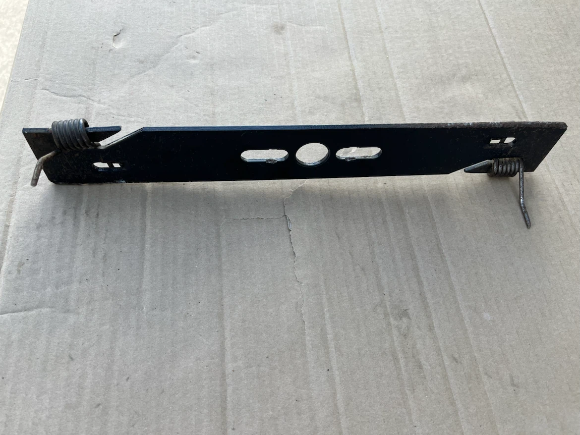 15” & 16” lawnmower de-thatching blades