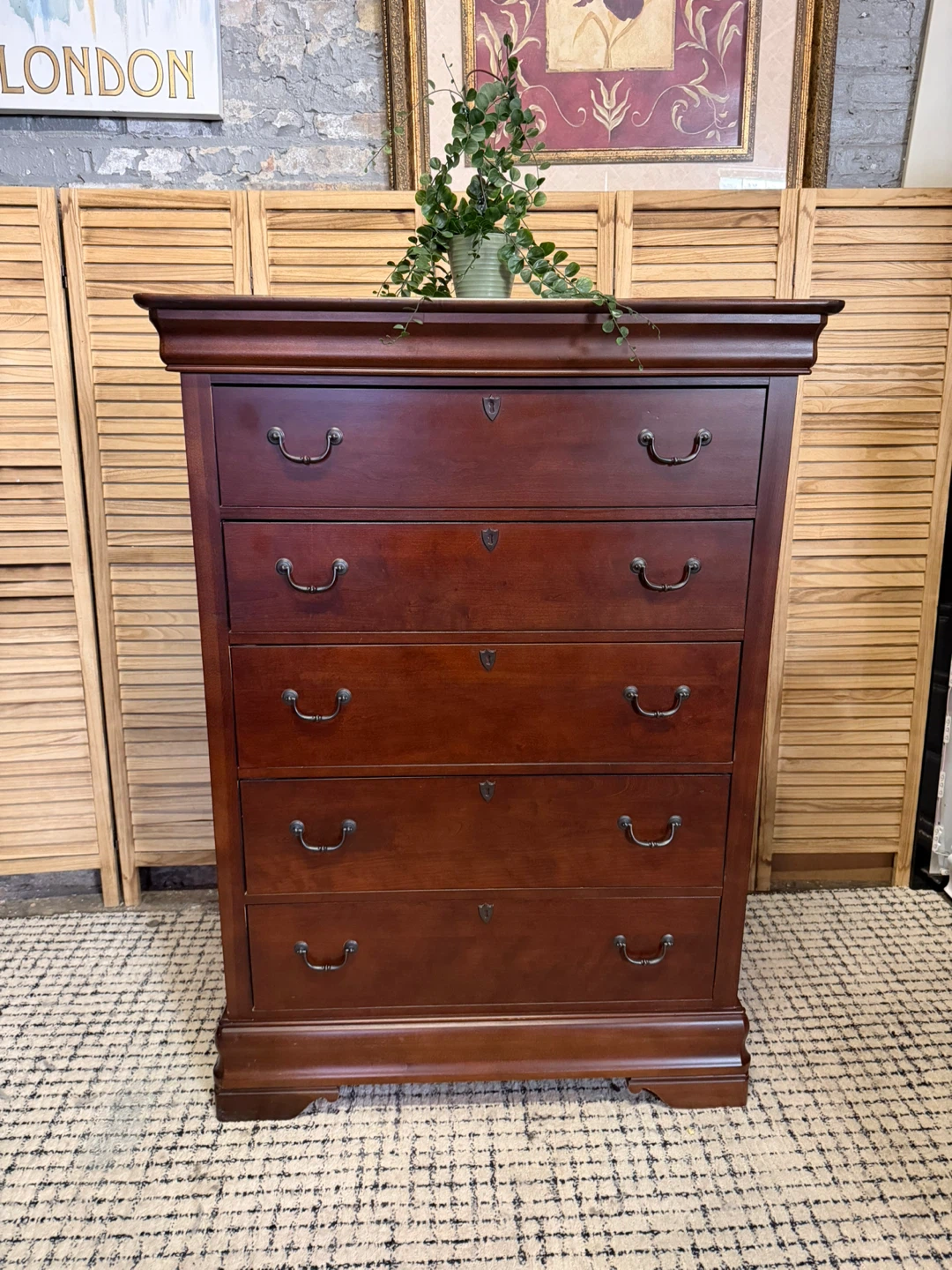 20th Century Broyhill Furniture Dresser