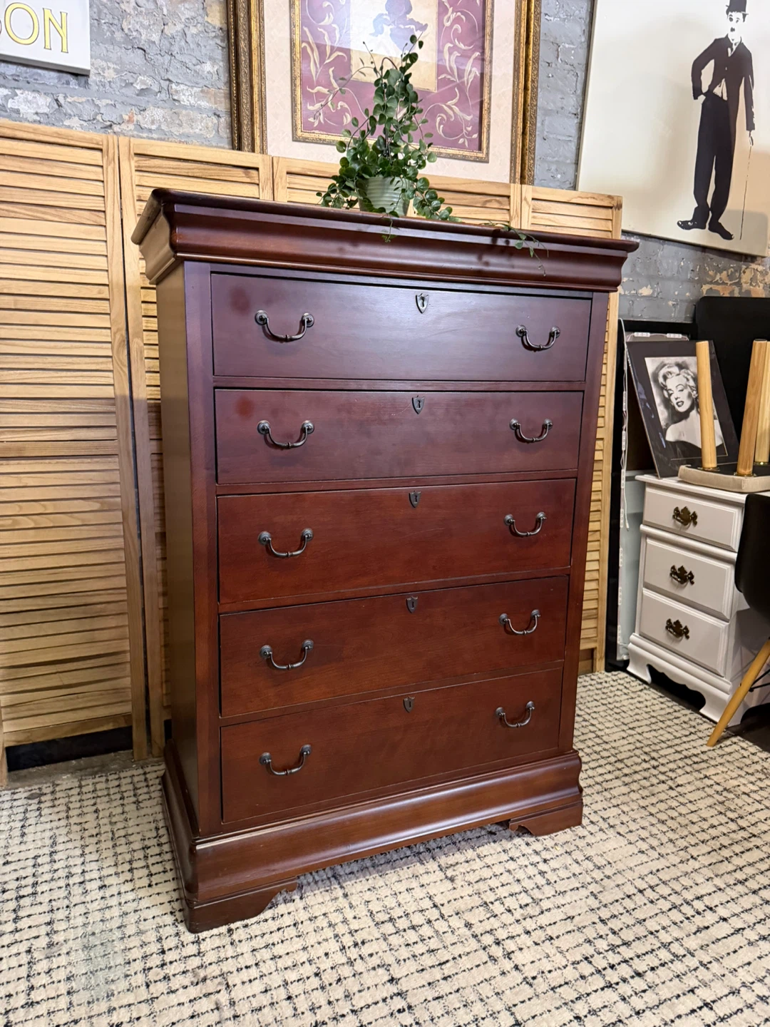 20th Century Broyhill Furniture Dresser - photo 2