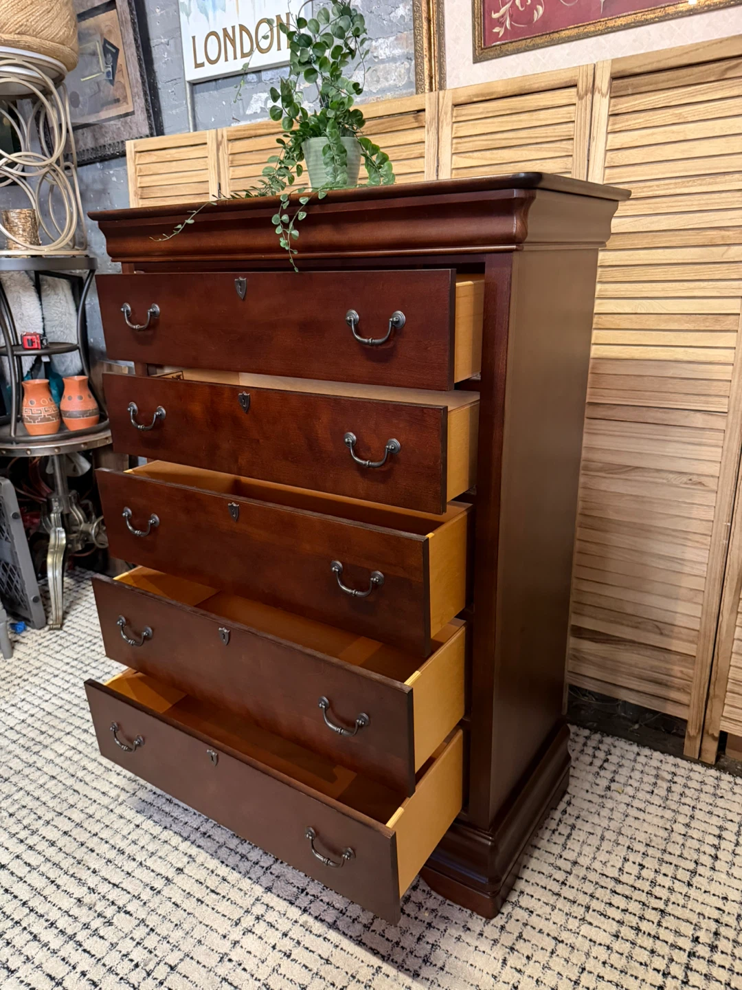 20th Century Broyhill Furniture Dresser - photo 4