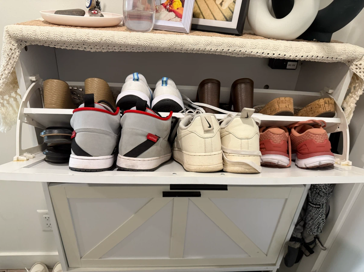 White Shoe Cabinet - photo 3