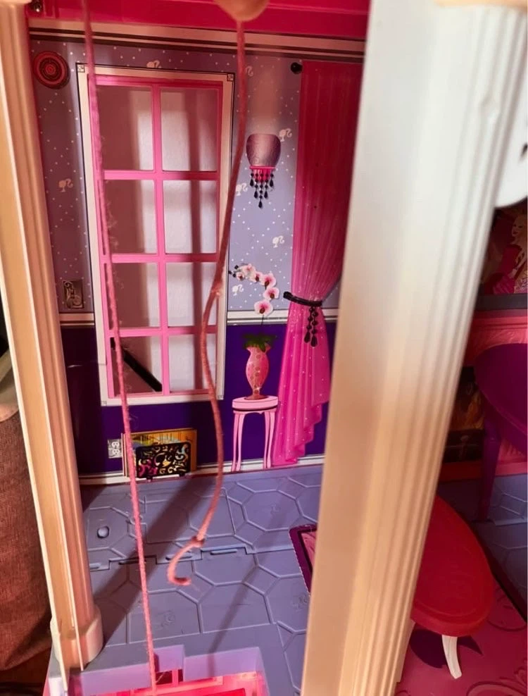Barbie Dreamhouse Dollhouse - photo 3
