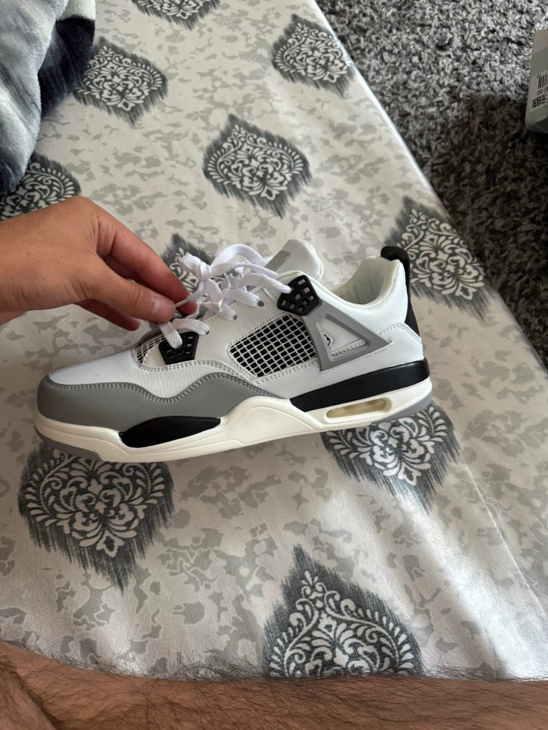 Air Jordan 4 "White Cement" - photo 2